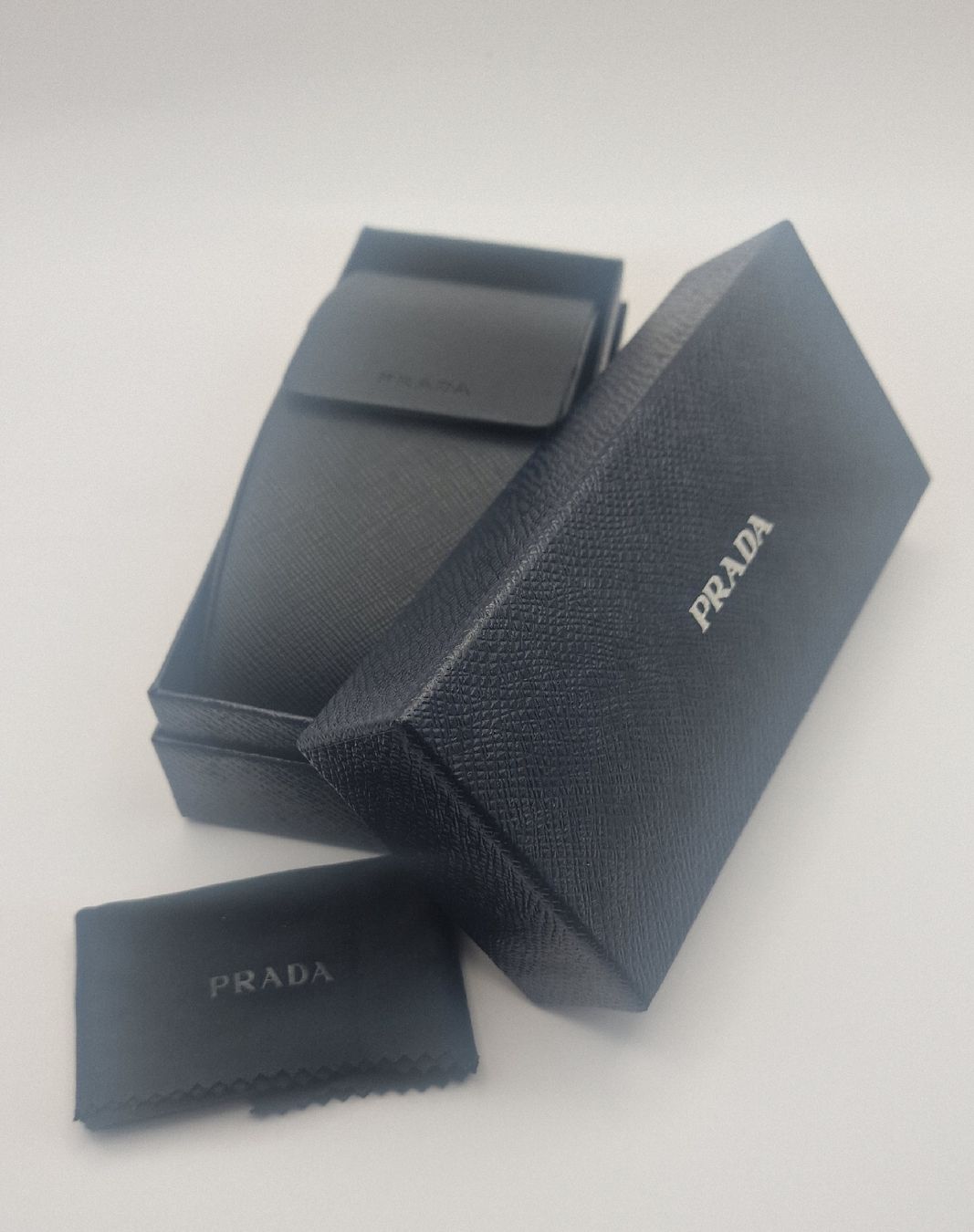 Occhiali & Lenti: PRADA Sonnenbrille – Nuovo (secondo la descrizione) da Frauenfeld venduto da luckyOne29 3
