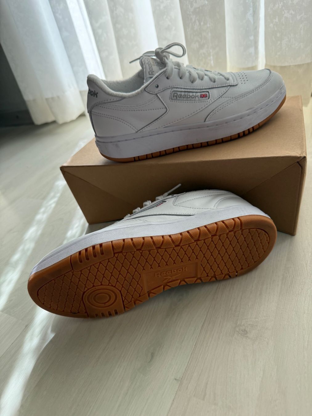 Reebok Damenschuhe: Reebok Sneaker aus Leder – Gebraucht aus luzern von Zazari 5