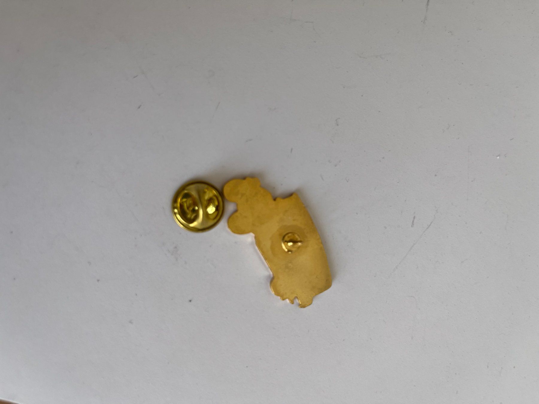 Plaketten & Abzeichen: Pin Post Oldtimer Bus gelb – Gebraucht aus Dietikon von sch_w2tw 1