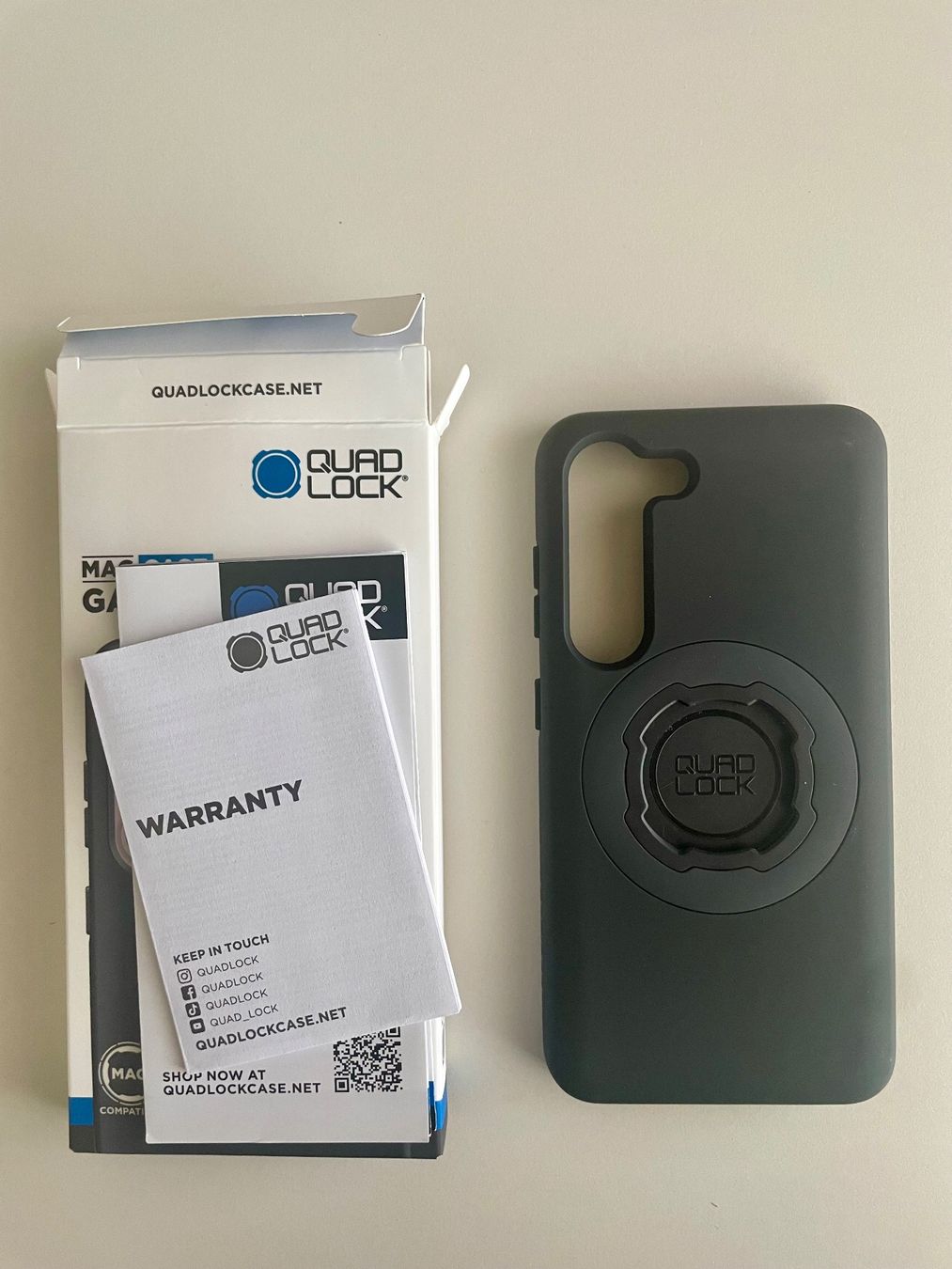 Samsung Cover & Protezioni schermo: Coque QuadLock Samsung Galaxy S23 MagCase NEUVE – Nuovo e nell'imballaggio originale da Chavannes-Renens venduto da ali_5vmx 1
