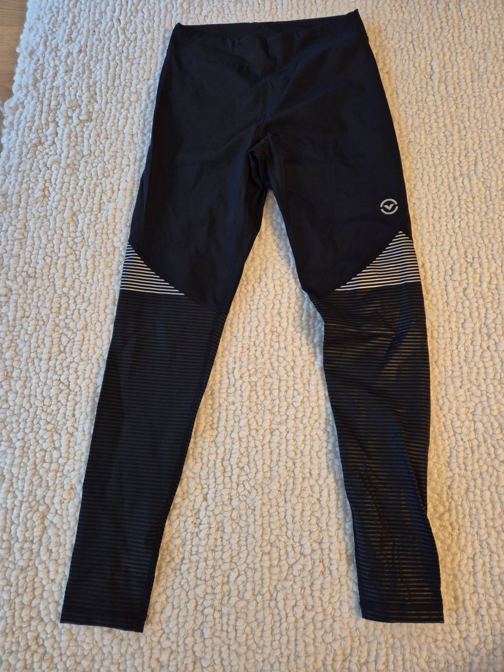 Leggings: Leggings Virus International EAU7X – Gebraucht aus Ittigen von LilyfromSwitzerland