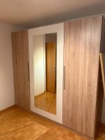 Kleiderschrank zu verkaufen