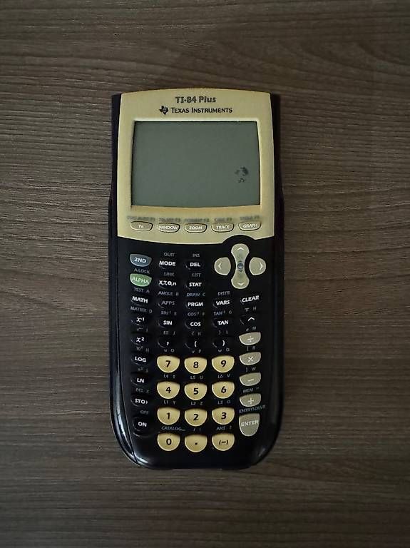 Calculatrices: TI-84 Plus Taschenrechner – D'occasion à Bern par sac_67mh