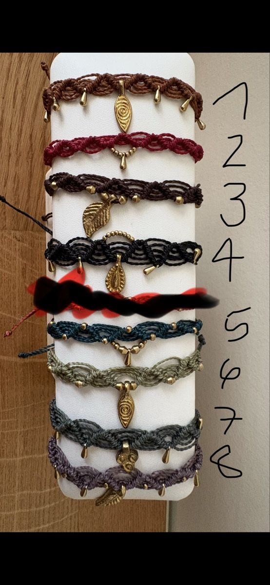 Bracelets: Armband Makramee Handgemacht – Neuf avec emballage d'origine à Bern par best.secondhand