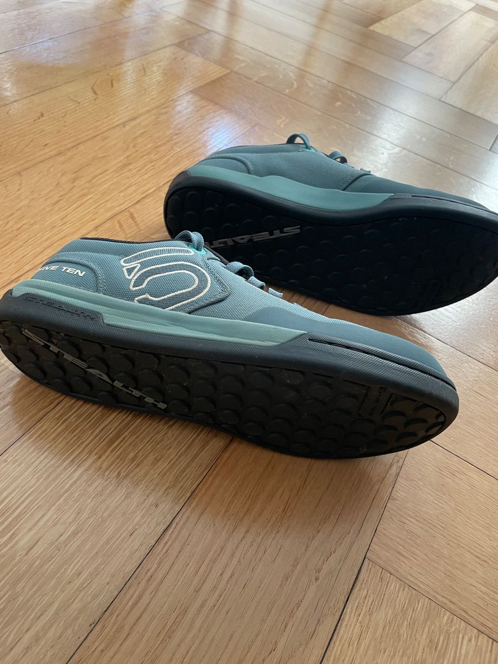 Five Ten Scarpe da donna: Bikeschuhe Five ten Adidas – Usato da Bern venduto da fisibelli 4