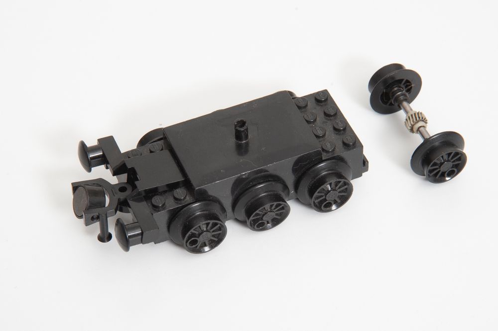 Lego Train moteur Locomotive 12 V Noir + axe de roues | Kaufen auf Ricardo