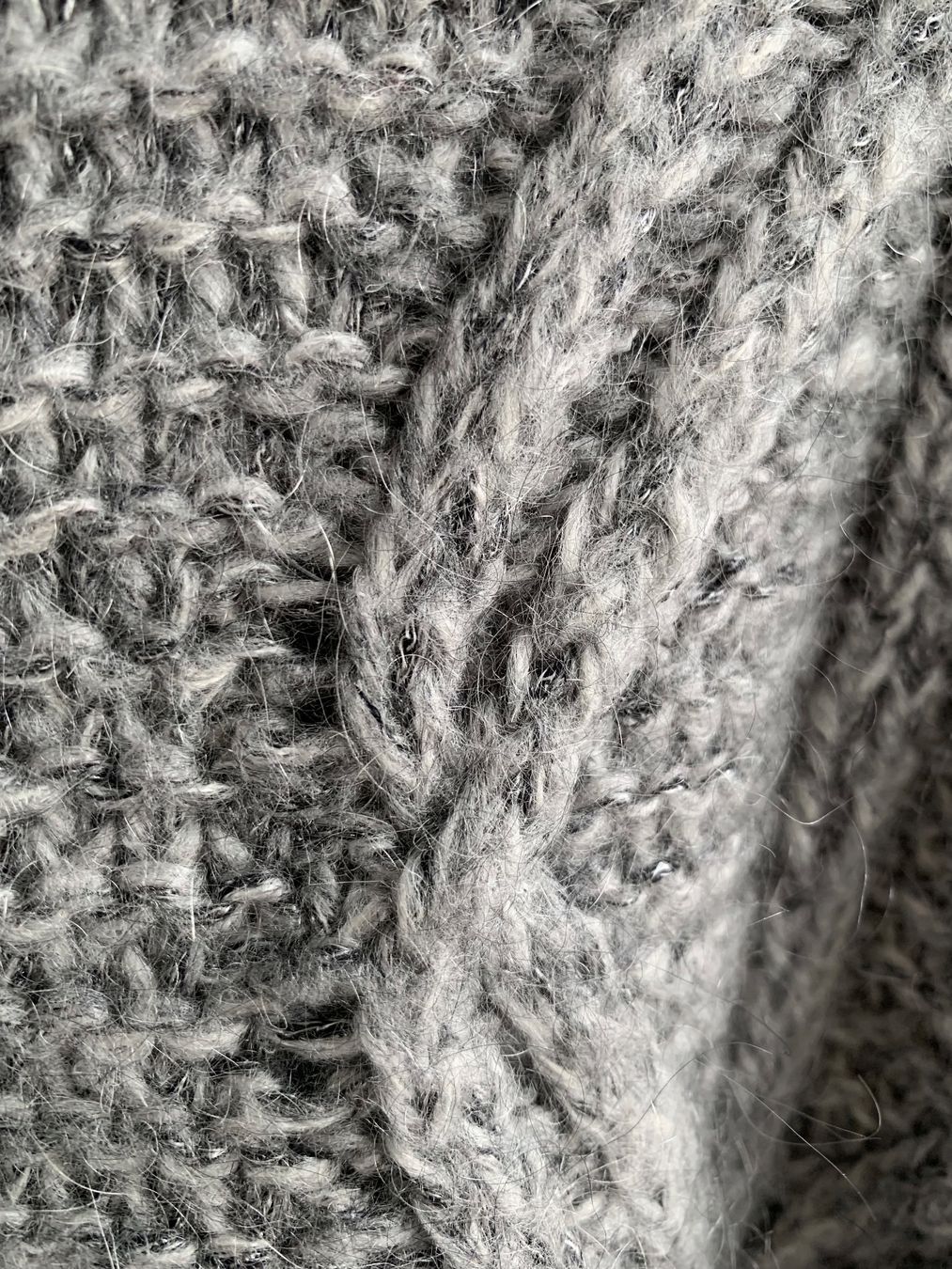 Zara Maglioni & Felpe: Grauer Strickpullover von Zara – Usato da Bern venduto da Fraeuleinhonig 5