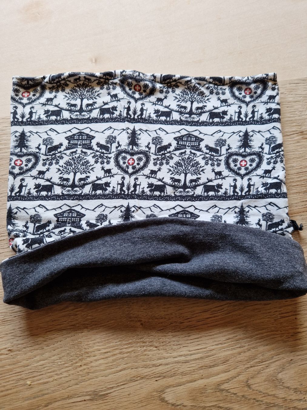 Foulard & Sciarpe: Schlauchschal 27x27 cm – Usato da Jaun venduto da RD03 1