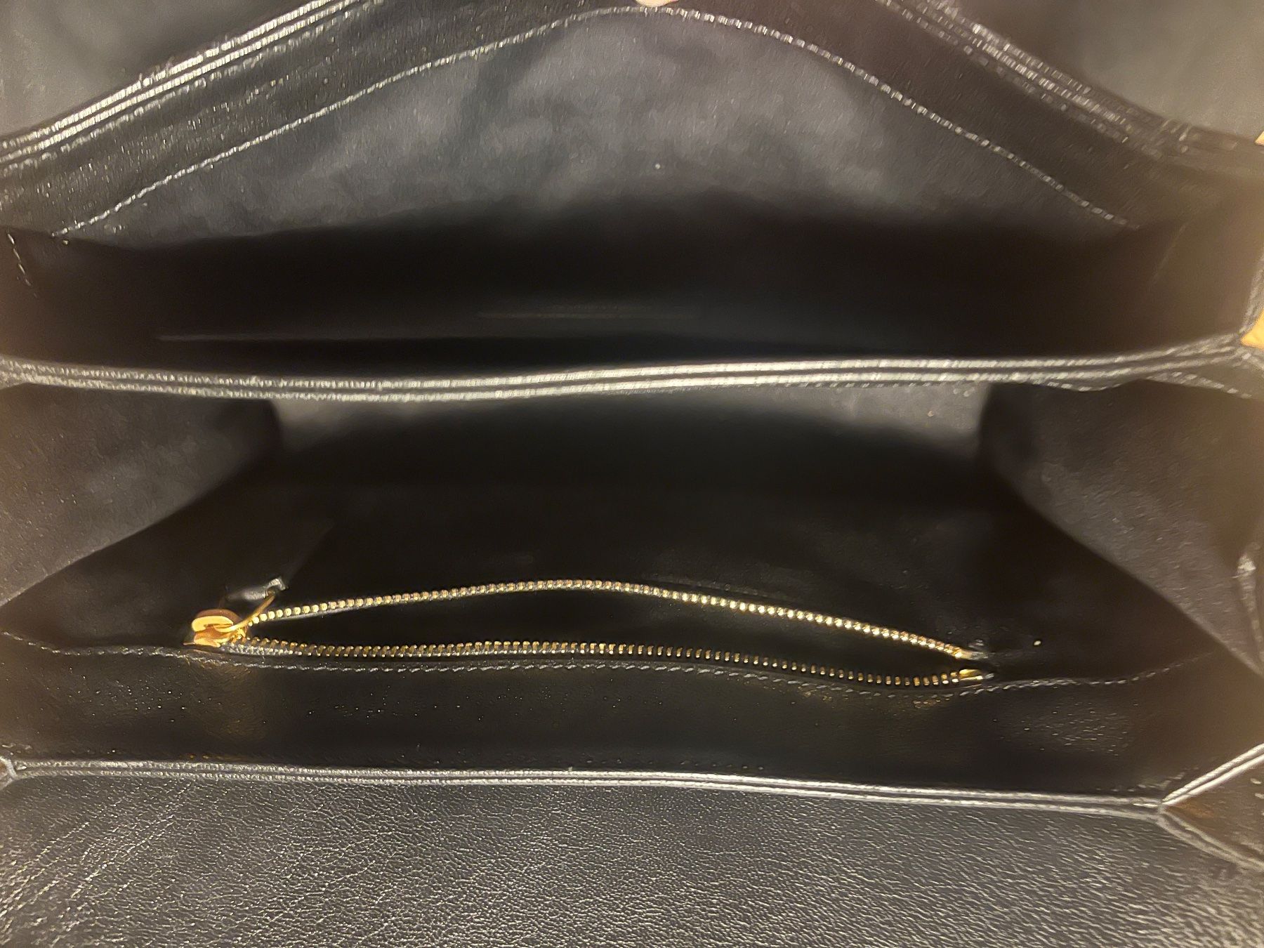 Saint Laurent Borse da donna: Yves Saint Laurent Becky – Nuovo (secondo la descrizione) da Uitikon Waldegg venduto da KingaP 4