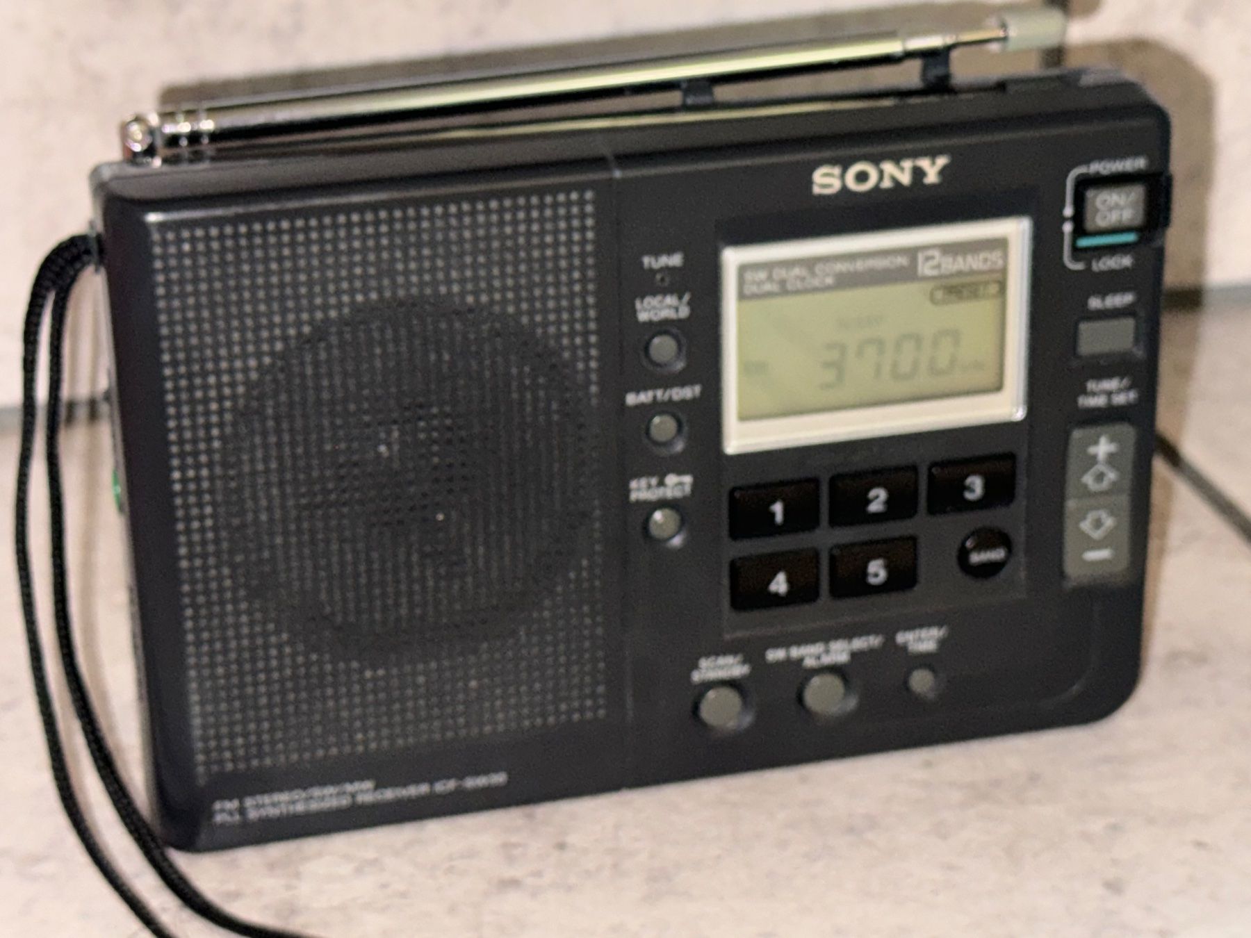 Sony Radios: Radio Sony ICF-SW30 – D'occasion à Kaiseraugst par Drasa 3