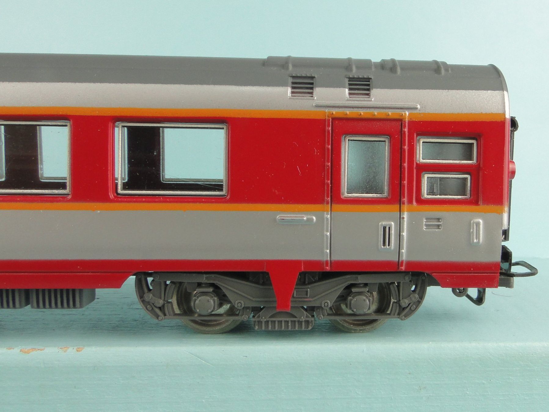 Jouef Modelleisenbahnen: Jouef SNCF Capitol Personenwagen – Gebraucht aus Bülach von cann11 5