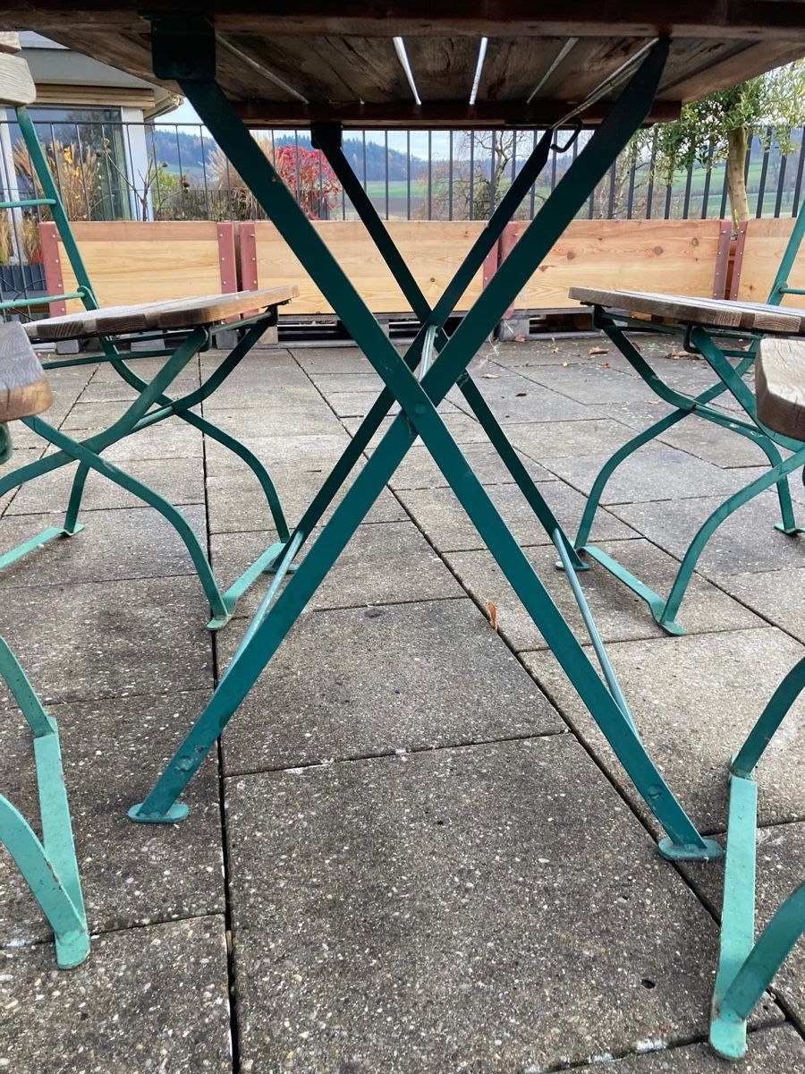 Tavoli: Retro Gartenmöbel: Tisch und Stühle  – Usato da Bülach venduto da liv_9jpb 5