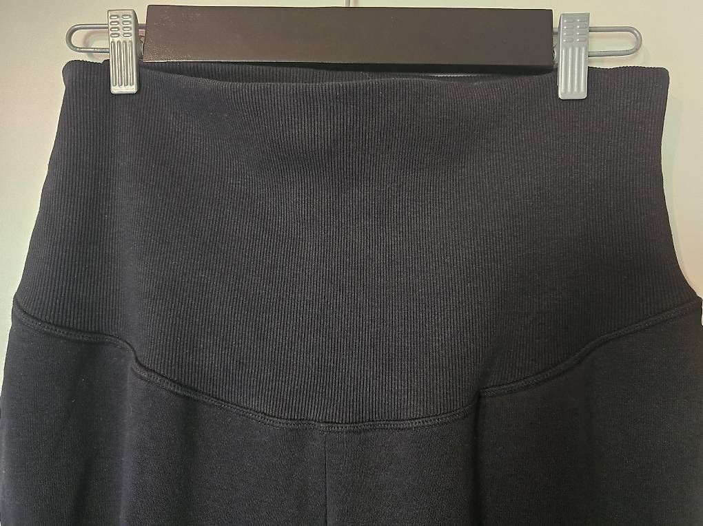 Pantaloni: Pantalon grossesse H&M MAMA – Usato da Penthalaz venduto da Cortis 1