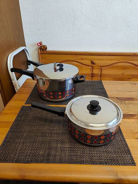 Padelle: Dampfkochtopf mit Kasserolle  Edelstahl – Usato da Recherswil venduto da beawuethrich
