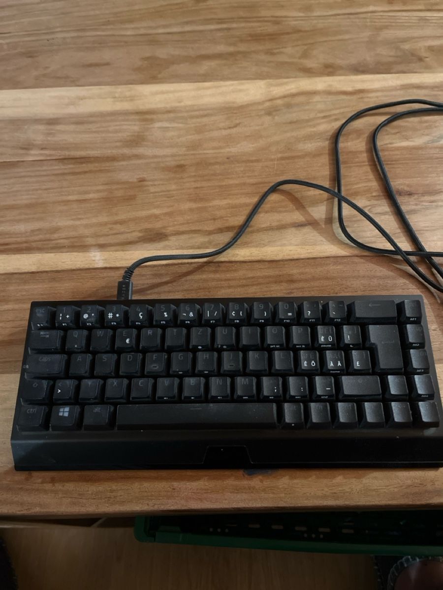 Razer Tastiere: Razer Blackwidow v3 mini Hyperspeed – Usato da Siebnen venduto da Sweetrevenge