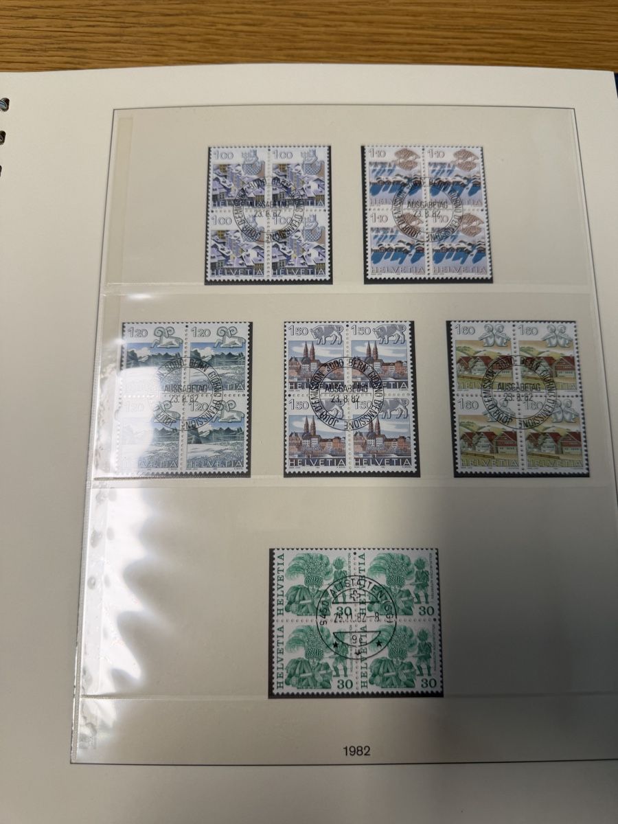Alle Briefmarken: Album mit 4er Blöcke 1981 bis 1990 – Neu (gemäss Beschreibung) aus Murgenthal von Tina_4055 1