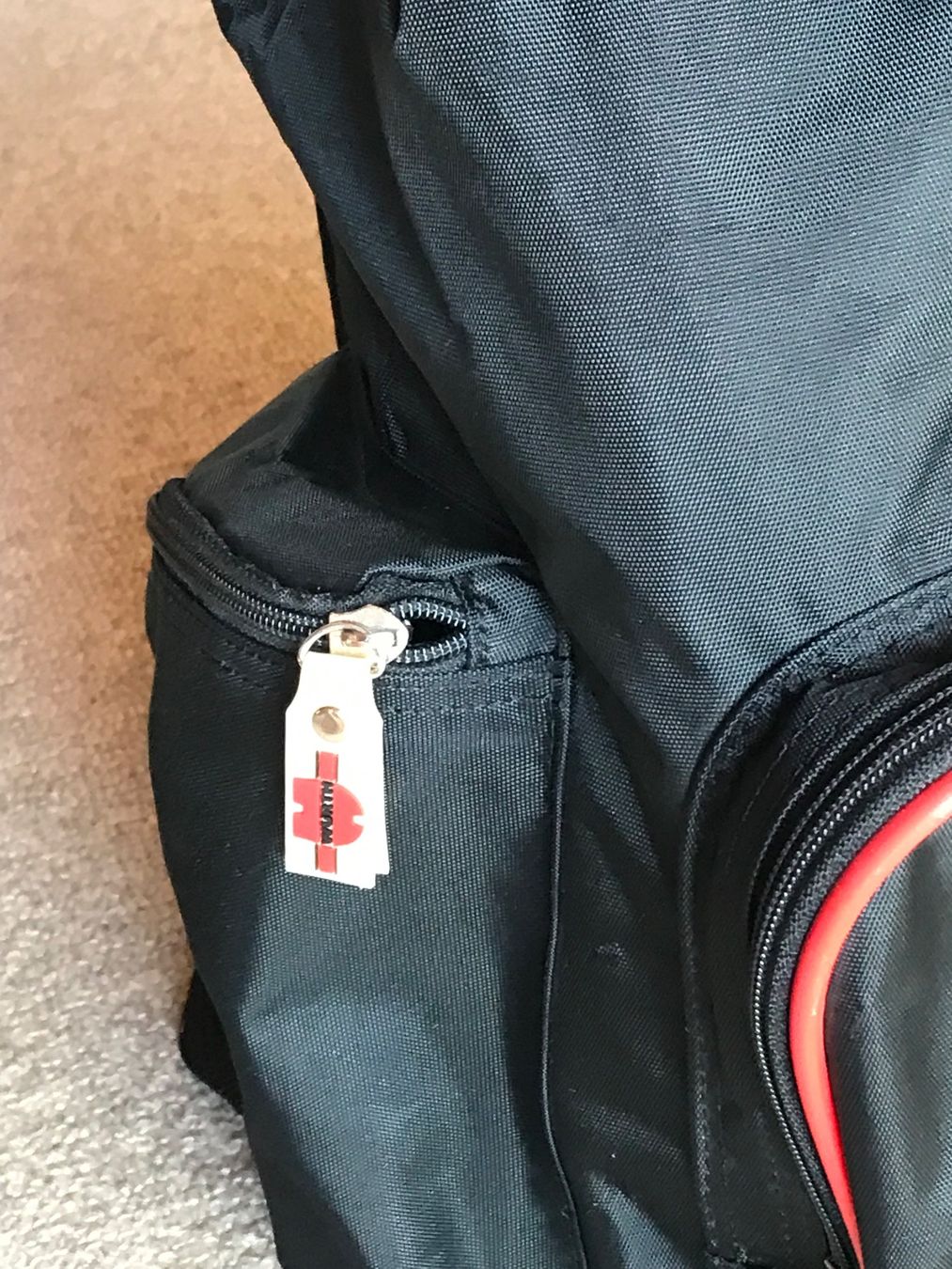 Zaini: Rucksack Freizeitrucksack Wanderrucksack WÜRTH Werbeartikel – Usato da Däniken SO venduto da allerlei54 1