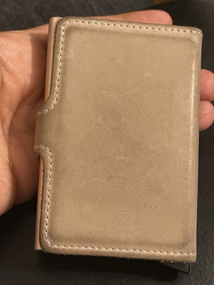 Secrid Brieftaschen: Portefeuille Secrid, cuir, beige, bon éta – Gebraucht aus Kloten von Vermicelles 7