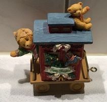Herziges Deko-Stück, Wagen mit Teddys "Merry Christmas"