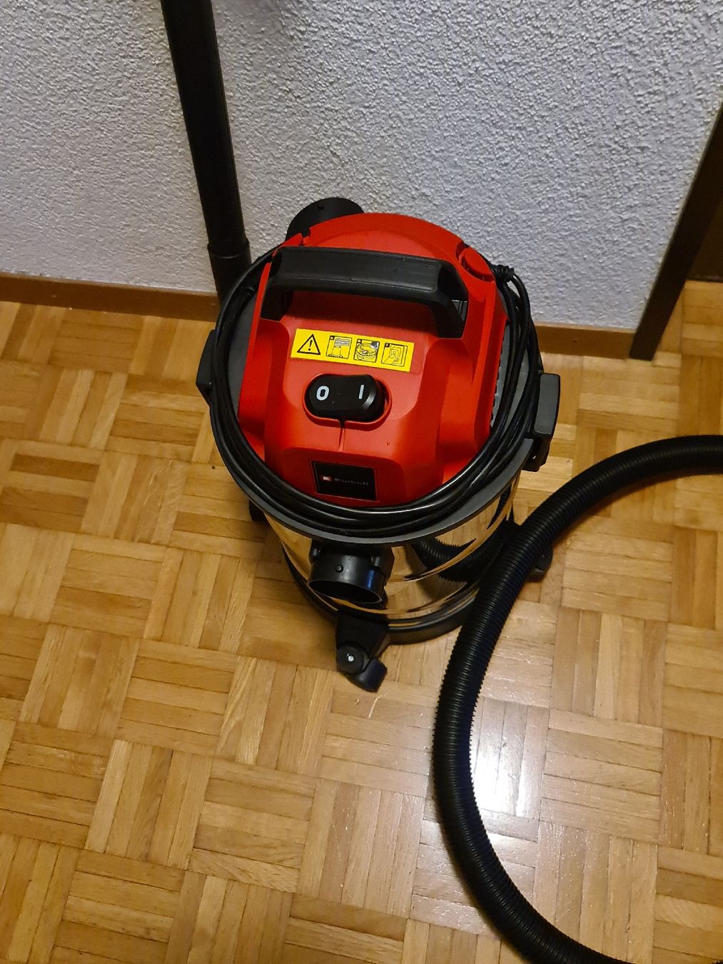 Einhell Staubsauger & Zubehör: Einhell Nass-Trockensauger TC-VC 1820 S – Neu (gemäss Beschreibung) aus Thun von erh_fs86 7