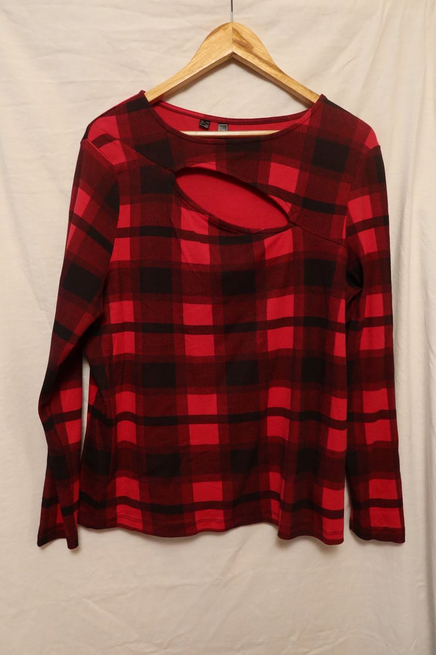 T-Shirts: Langarmshirt Gr 44/46 – Neu (gemäss Beschreibung) aus Riedholz von Helga1965