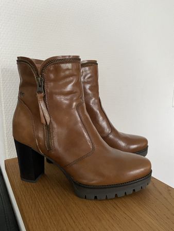 Stiefelette von Nero Giardini Gr. 38