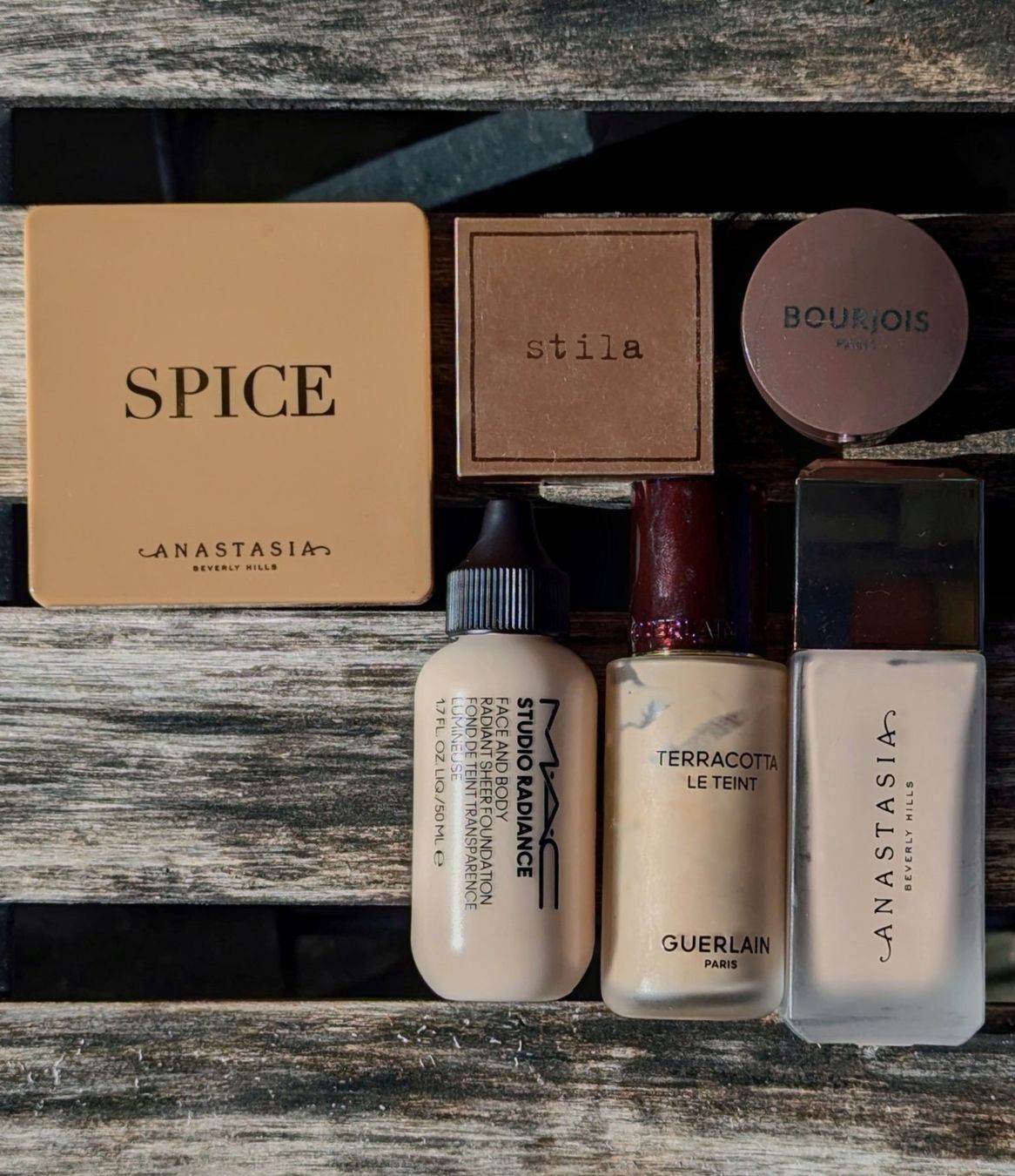 Make-up: MAC, Guerlain, Anastasia Beverly Hills etc – Gebraucht aus Zürich von oschance
