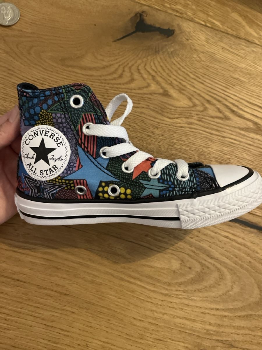 Converse Chaussures garçon: Schuhe Converse – Neuf avec emballage d'origine à Flums par lea_v5tq
