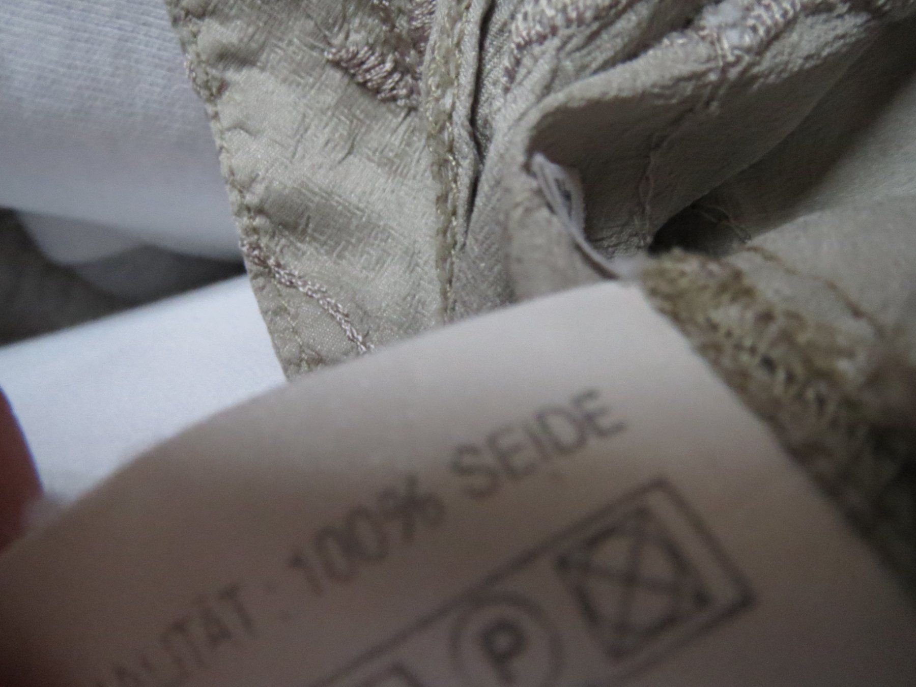 Camicette: tolle Damen Bluse aus 100% SEIDE – Usato da Kiental venduto da Anna8702 7