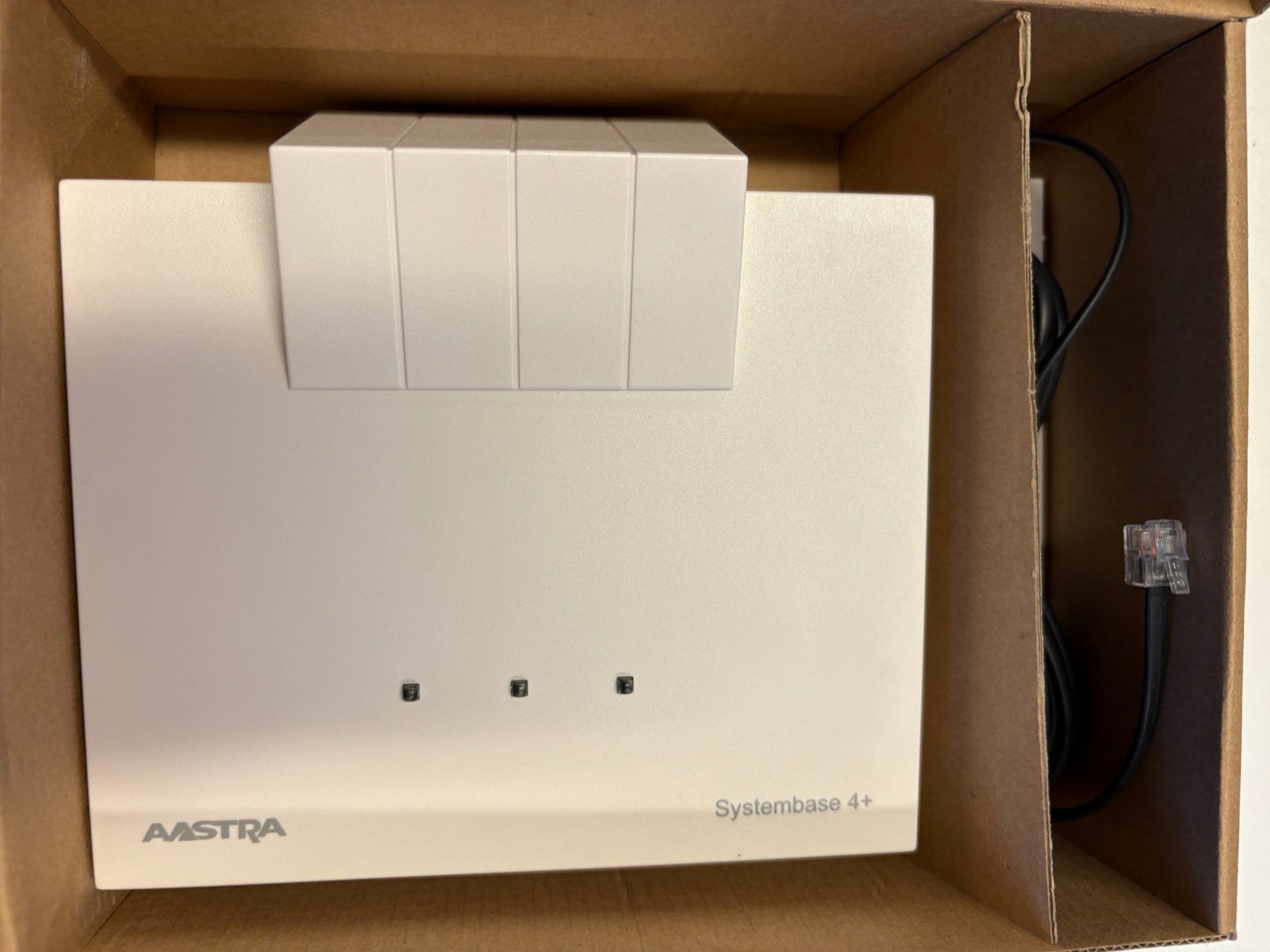 Aastra Telefoni: Aastra Systembase SB-4+ – Usato da Langnau am Albis venduto da IhreIT