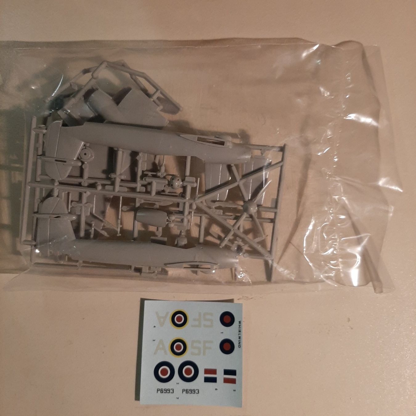 Kit di modellismo & Modellini statici: 2974 ... Westland Whirlwind ... Bilek 17 – Nuovo (secondo la descrizione) da Bonstetten venduto da Benibanny59 2