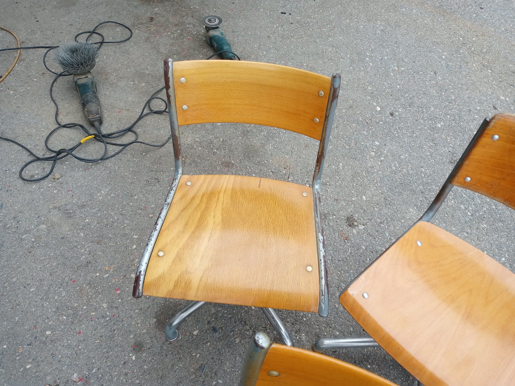 Embru Stühle: 4x vintage  Kinderstuhl Embru – Gebraucht aus Prez-vers-Siviriez von Monija70 4