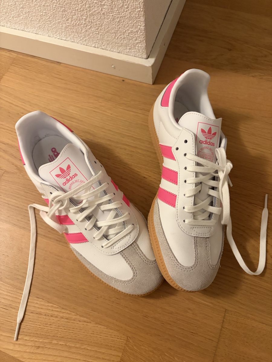 Adidas Herrenschuhe: Adidas Samba – Gebraucht aus Thalwil von Pfuni3