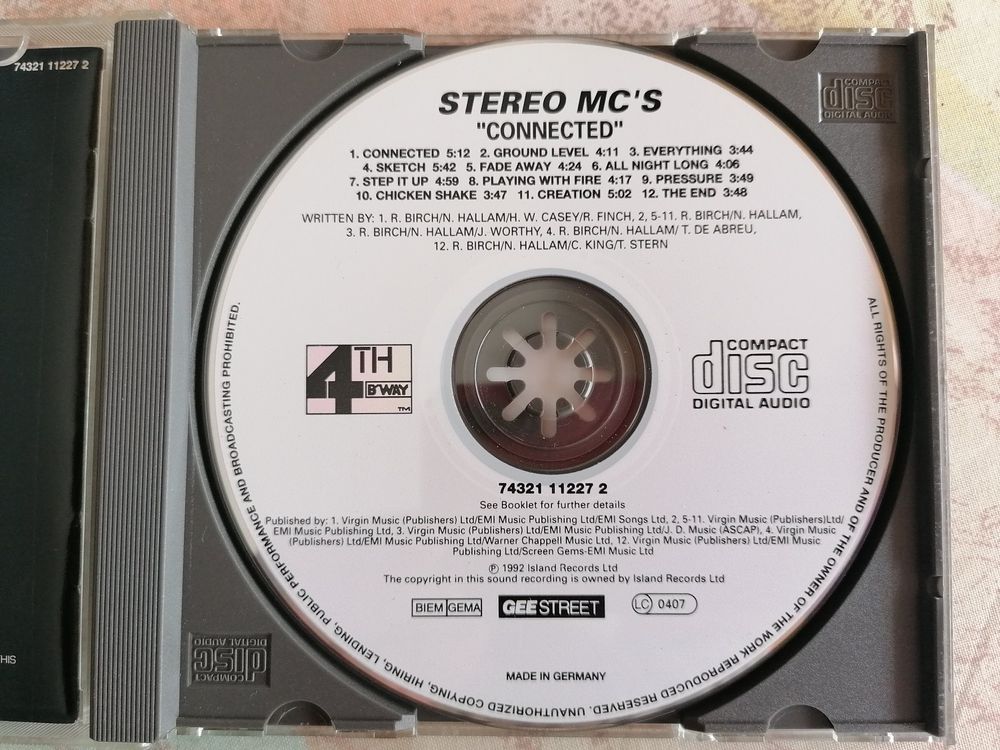 STEREO MC'S - Connected 1992 (Gebraucht) in Ermenswil für CHF 3.9 – mit ...