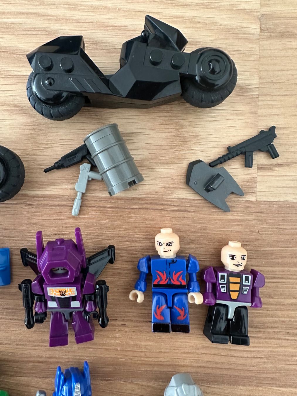 Statuette: Transformers Kreon Kre-O Mini figure Micro Changers optimus – Usato da Baar venduto da Mic_vL 3