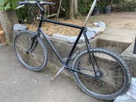 Mountainbike Wheeler  schwarz Stahl