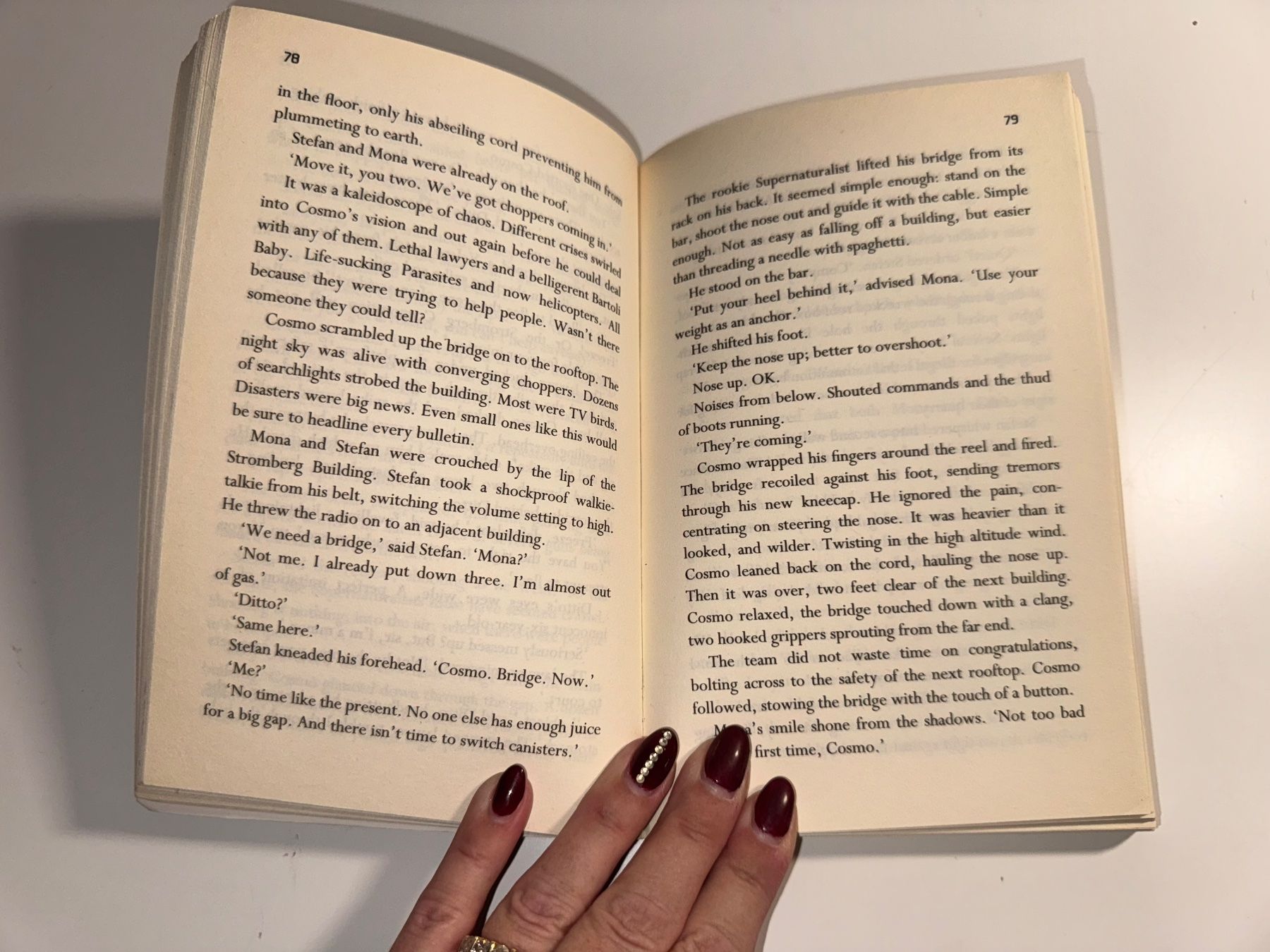 Libri: NOVEL: Eoin Colfer, The supernaturalist – Usato da Grosswangen venduto da English_books 5