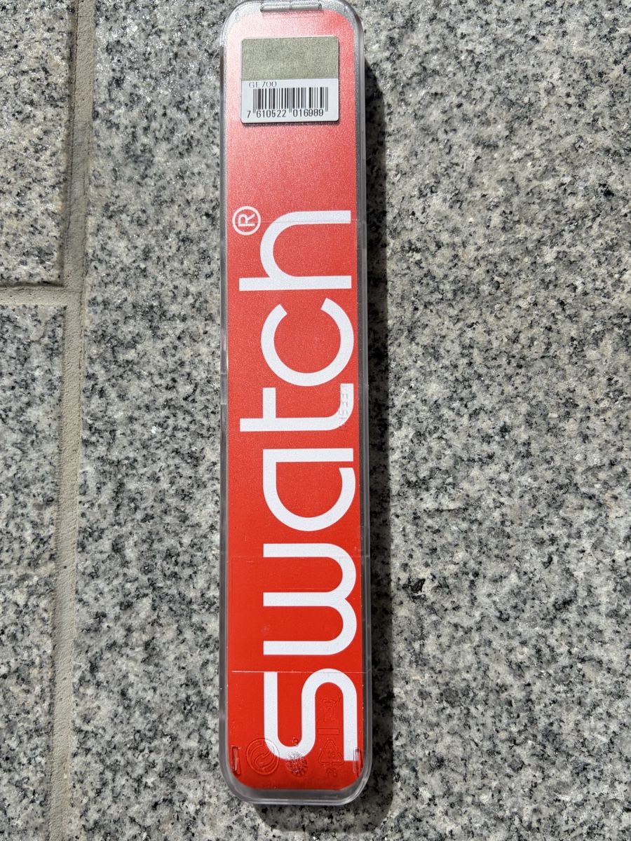 Swatch Montres: Swatch GE700 – Neuf (Voir description) à Rotkreuz par Once0 9