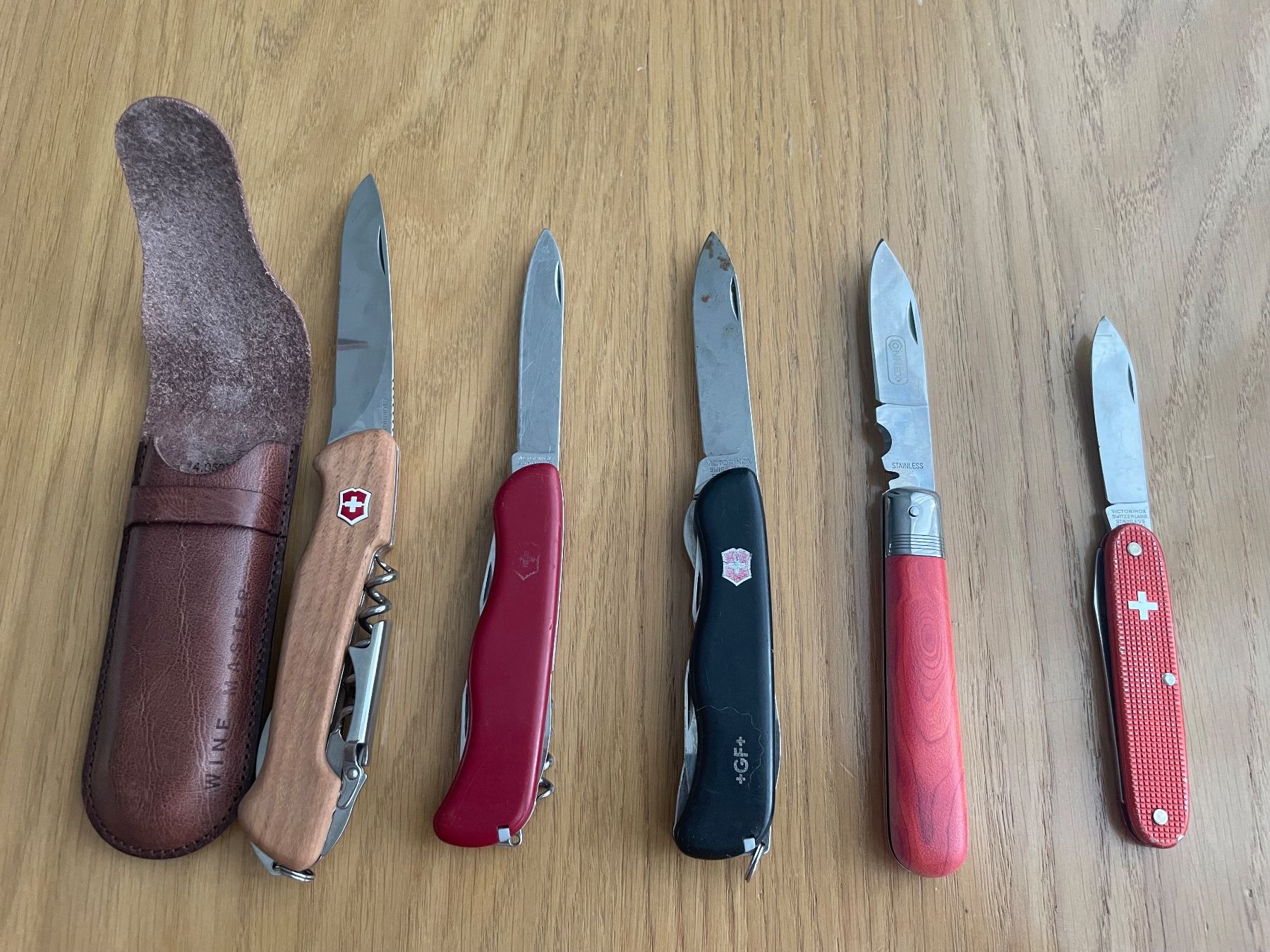 Taschenmesser: Diverse Taschenmesser – Gebraucht aus Dällikon von buyandbehappy