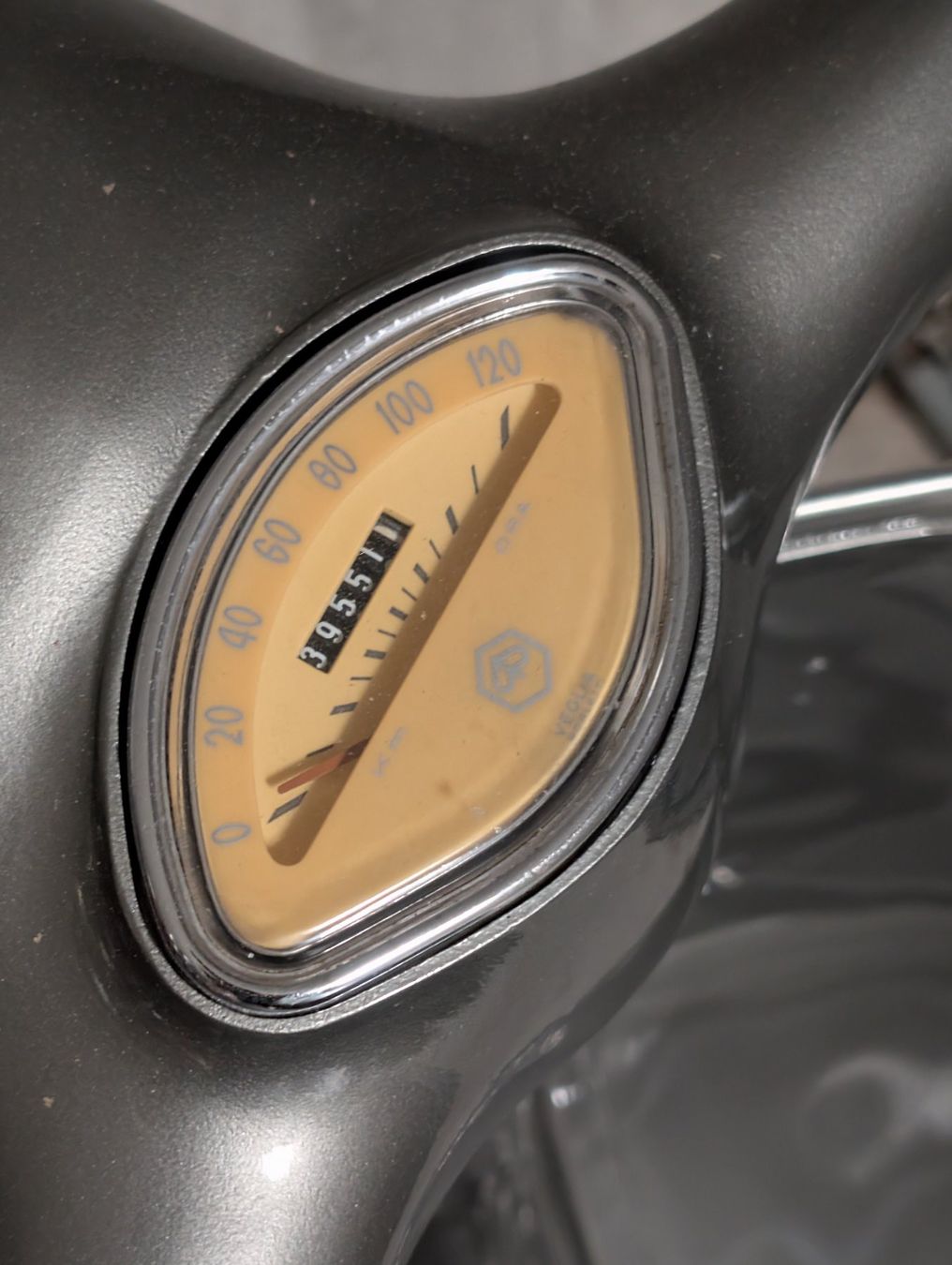 Piaggio Scooter: Vespa 125 Sprint VNL2 – Usato da Mels venduto da punkins 4