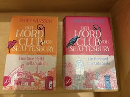 2 Taschenbücher von Emily Winston