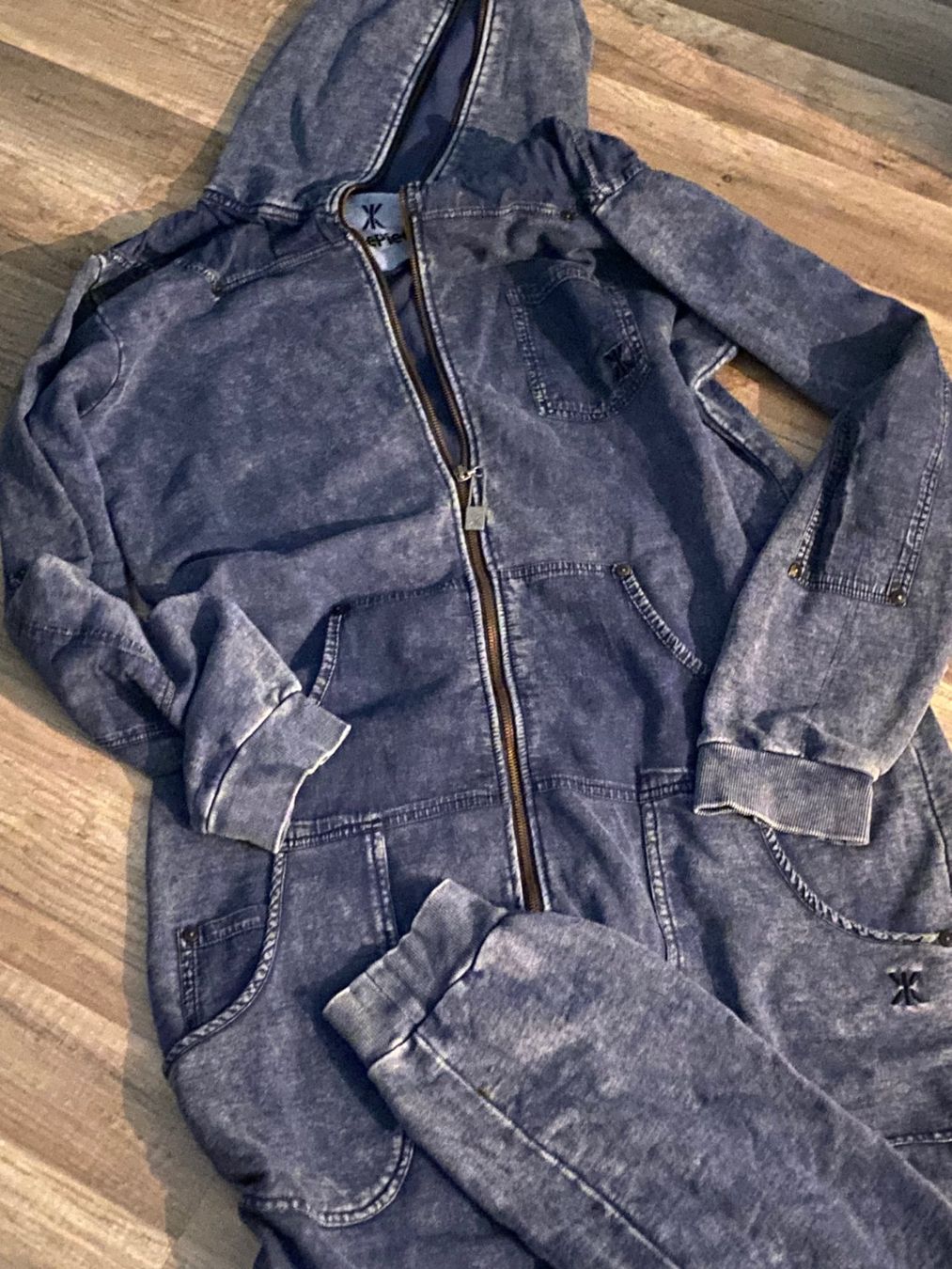 Tute: OnePiece Jumpsuit Grösse L Jeansstyl – Usato da Allenwinden venduto da Obalu 4