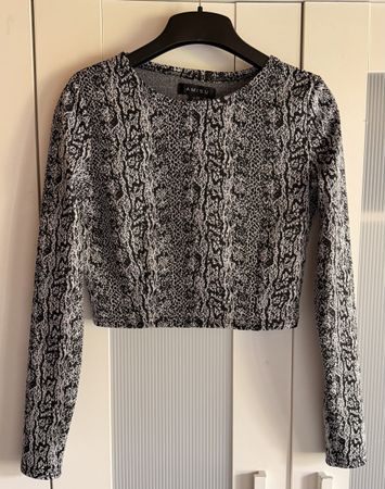 Amisu Crop Top, Schlangenmuster, Grösse 38, Top Zustand!