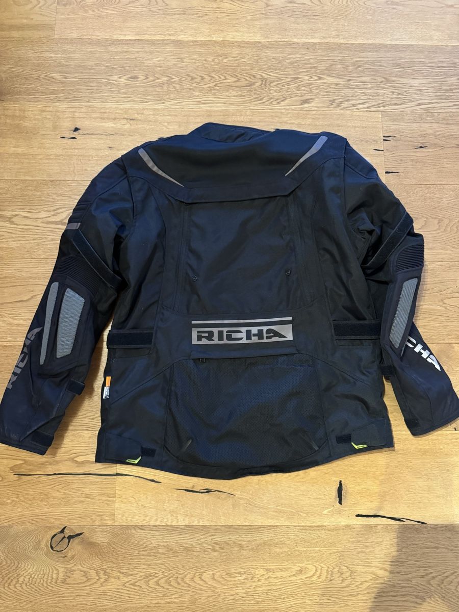 Kleiderpakete: NEUER Richa Motorrad Textilkombi – Neu und originalverpackt aus Schwanden-Brienz von Moto_Simiii 2