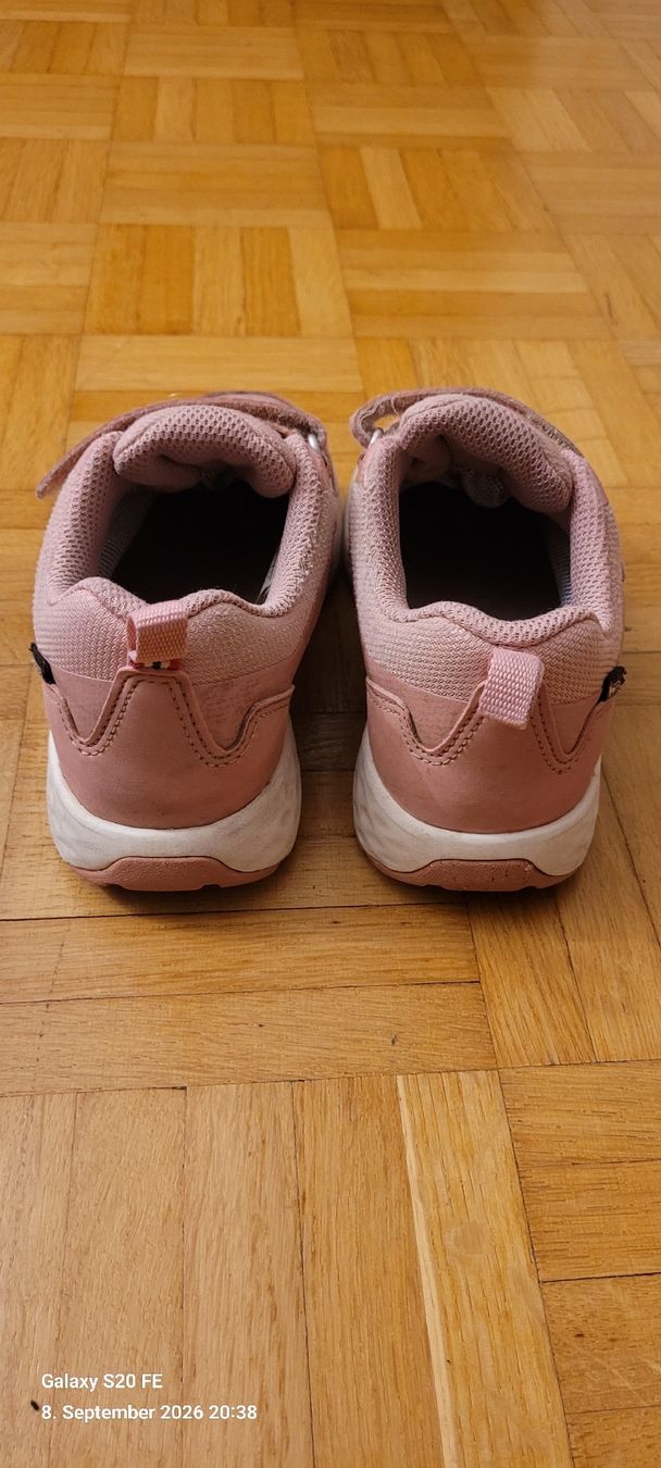 Viking Schuhe für Mädchen: Viking Goretex Sneaker Gröase 28 – Gebraucht aus Basel von regboo 3