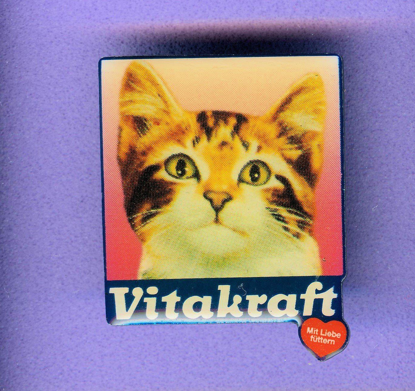 Placchette & Badge: Vitakraft  Katzenfutter – Usato da Winterthur venduto da Sammleroase