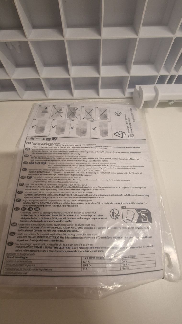 Electrolux Lavatrici: Electrolux Bausatz Zwischenbausatz – Nuovo (secondo la descrizione) da Zollikofen venduto da pandora17 3