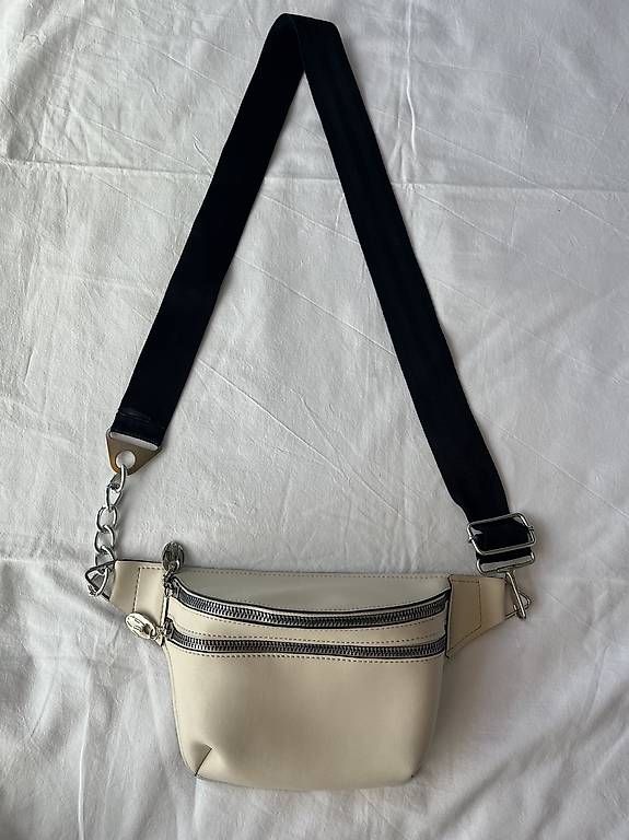 Borse da donna: Umhänge Tasche – Usato da Bern venduto da ela_hz6w
