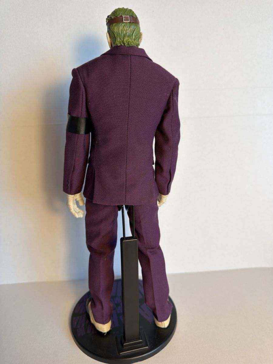 Hot Toys Statuette: The Joker Figur Comic Custom 1/6 – Usato da Emmenbrücke venduto da dza_dn5r 4