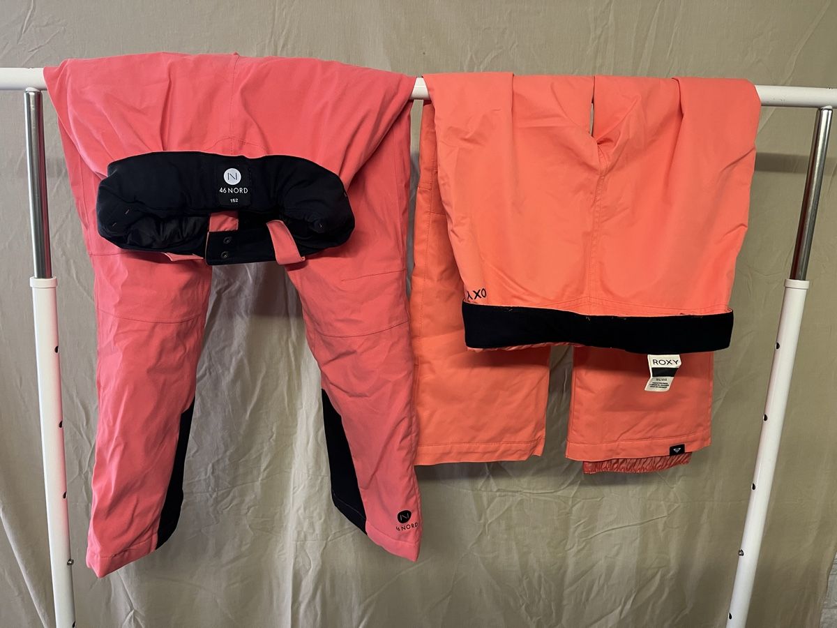 Skis: Ski Paket :4 items: 3 hose, 1 Jacke – D'occasion à Zürich par Proton_Slit 3
